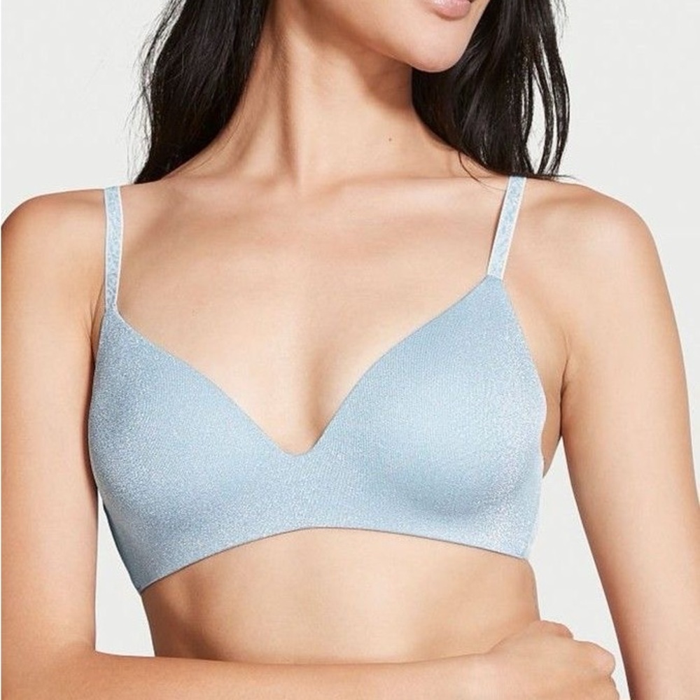 Victoria’s Secret T-Shirt Lightly Lined Wireless Blue Shimmer Bra 38D